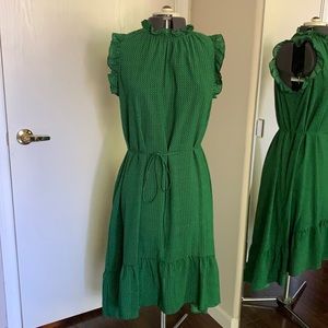 Green sleeveless high-low dress! Worn once